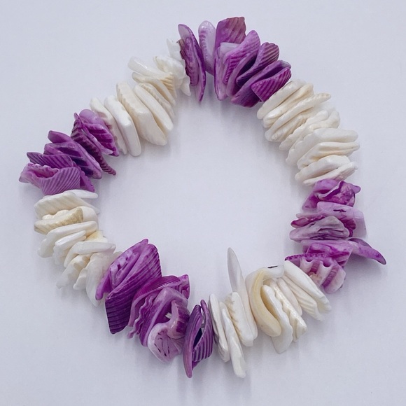 Puka Shell Bracelet - Picture 2 of 4